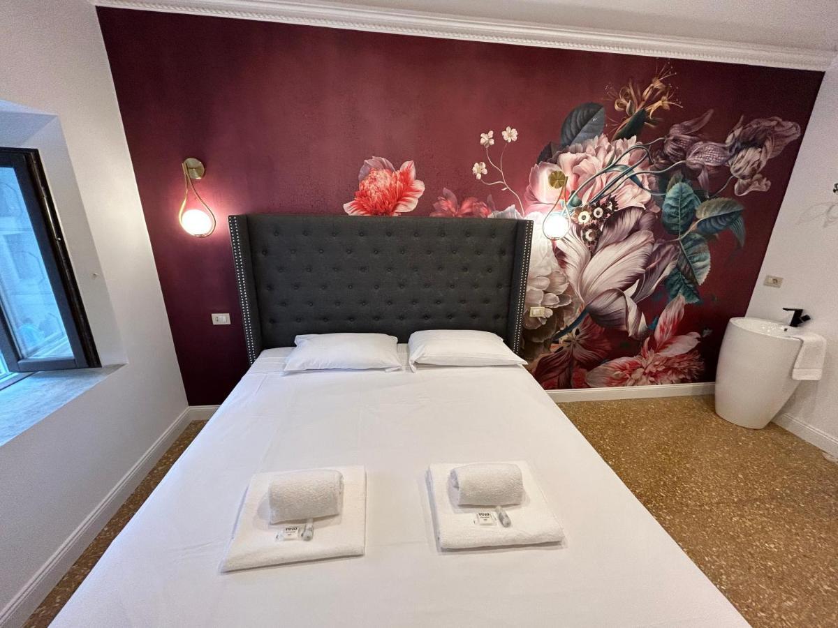 Raffaello'S Place ローマ エクステリア 写真