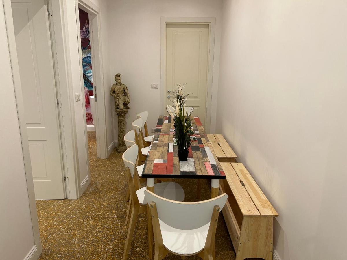 Raffaello'S Place ローマ エクステリア 写真