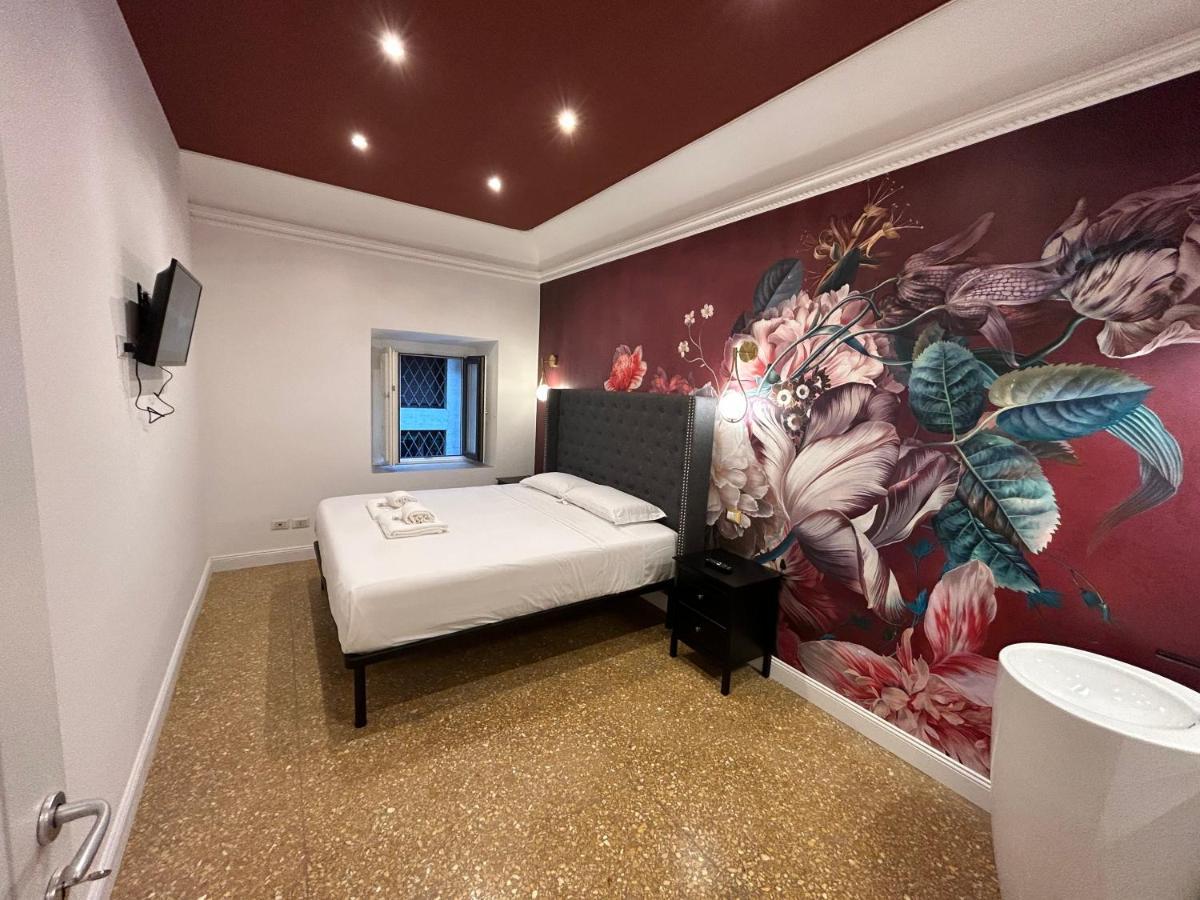 Raffaello'S Place ローマ エクステリア 写真